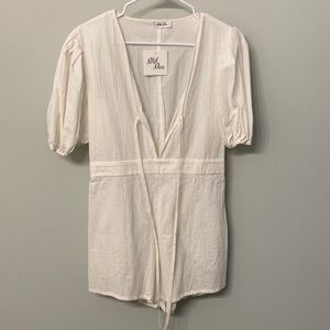 White puff sleeve romper